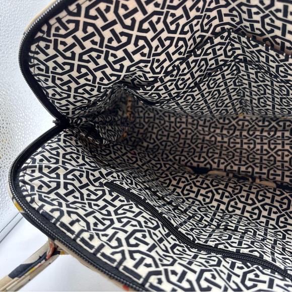 Vera Bradley Women Dogwood Clare Yellow/Black Quilted Medium Tote Bag/Purse EUC - Picture 11 of 15